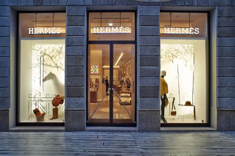 hermes montenapoleone|hermes stores milan.